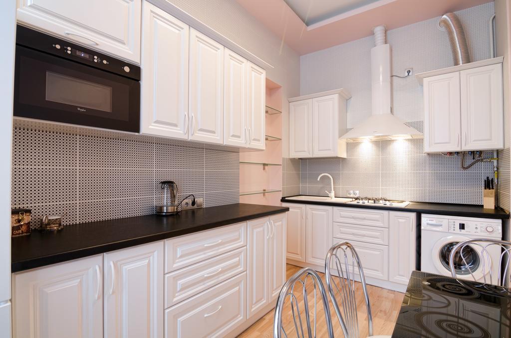 Leogrand Apartments On Doroshenka 34 Λβιβ Εξωτερικό φωτογραφία